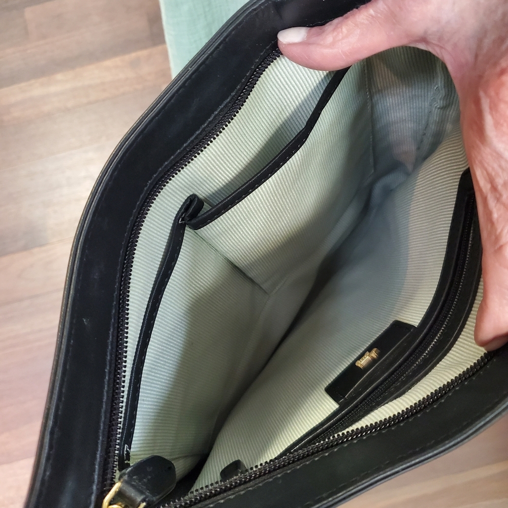 Messenger bag - Picture 5 of 9
